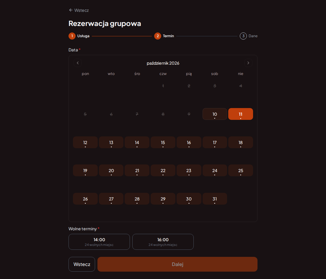 System rezerwacyjny dla programów teambuildingowych – Kalendarz rezerwacji programów team building z miejscami wystarczającymi dla liczby osób w grupie